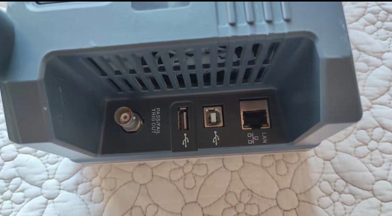 SIGLENT SDS1204X-E 200MHz 4チャン - Digital Storage Oscilloscope 4 Channel 100Mhz のレビューと価格